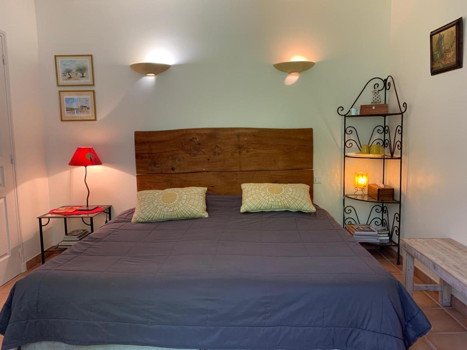 Chambres d'hôtes LA NESQUE Venasque Extérieur photo